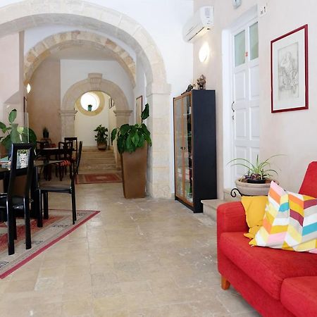 Nuova Mastrarua Rooms Сиракузы Экстерьер фото