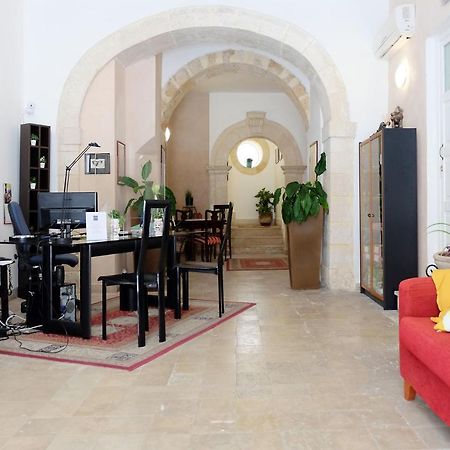 Nuova Mastrarua Rooms Сиракузы Экстерьер фото