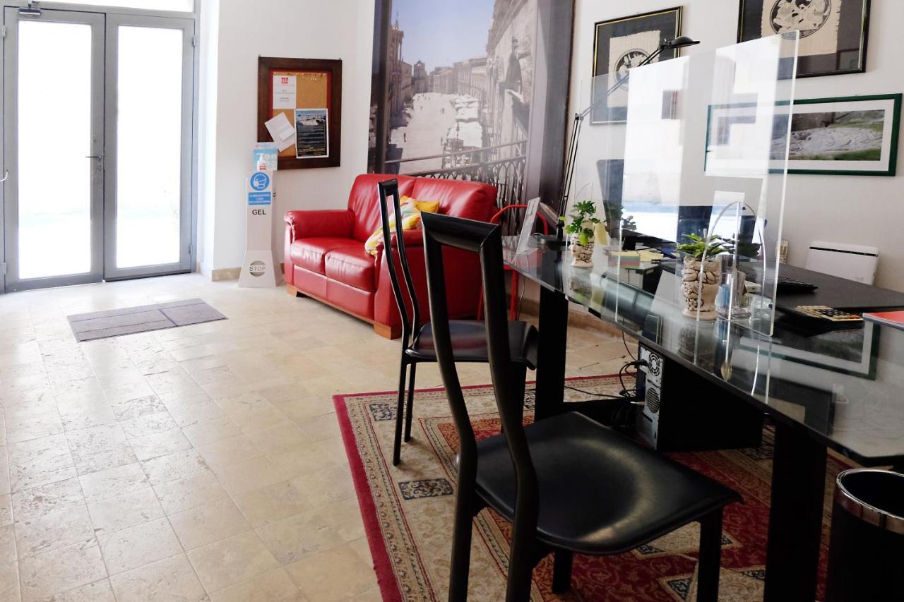 Nuova Mastrarua Rooms Сиракузы Экстерьер фото